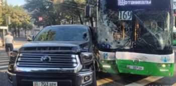 В ДТП пострадал еще один бишкекский автобус за 95 тыс. евро
