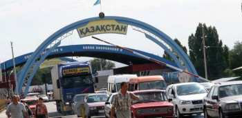 Кыргызстанцам теперь можно оставаться в Казахстане дольше положенного срока
