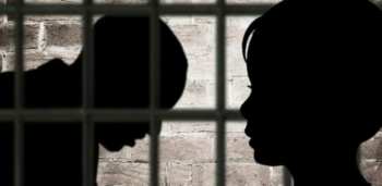 В Джалал-Абаде изнасиловали четырехлетнюю девочку. Подозреваемый арестован