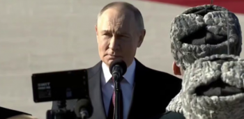 «Салам, аскер!» — Владимир Путин удивил почетный караул на встрече в Бишкеке