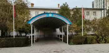 Родители: Спецшколу для слепых детей хотят перенести в Чон-Арык, участок отдать инвестору