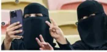 Муфтии России и Центральной Азии поддержали отказ от никабов и публичных намазов