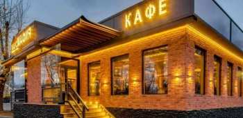 Манты по 400 сомов – проценты за обслуживание в КР «спрятали», цены выросли