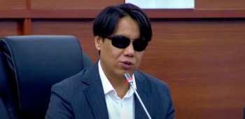 Депутат предложил не приравнивать пешеходов к самокатчикам и скутерам