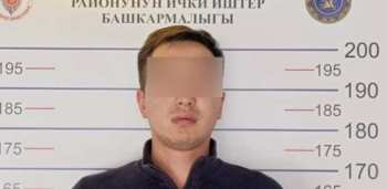 Lexus врезался в Honda Fit, которая пропускала пешехода на зебре. Он погиб