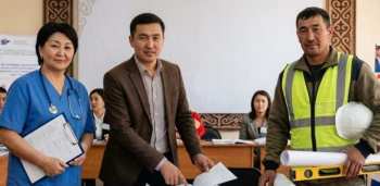 Учителя, врачи и строители: какие специалисты нужны Кыргызстану сейчас