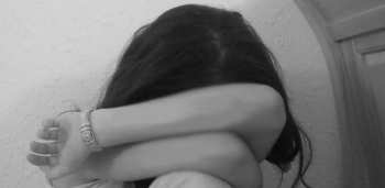 Депутат: Родственники вовлекли 13-летюю кыргызстанку в проституцию в Дубае