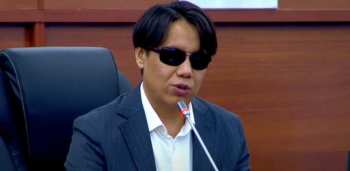 "Чистейшая коррупция". Дастан Бекешев заявил, что мэрия Бишкека нарушает постановление БГК