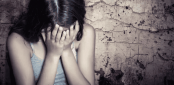 В Сокулуке 15-летняя девочка попала в больницу после жестокого избиения